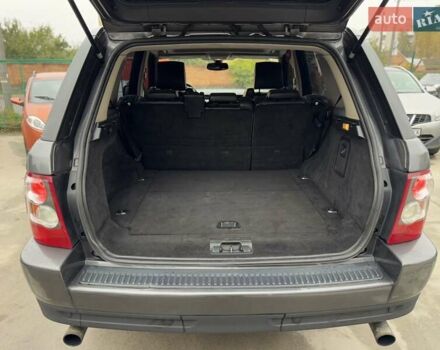 Ленд Ровер Рендж Ровер Спорт 2006 в Житомире на Automoto.ua Серый Ленд Ровер Рендж Ровер Спорт, объемом двигателя 2.72 л и пробегом 425 тыс. км за 7250 $, фото 1 на Automoto.ua