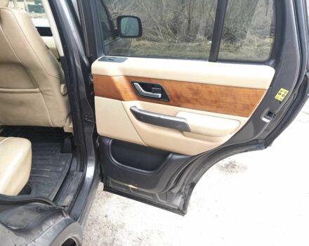 Серый Ленд Ровер Рендж Ровер Спорт, объемом двигателя 2.7 л и пробегом 384 тыс. км за 8200 $, фото 14 на Automoto.ua