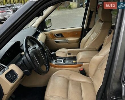 Сірий Ленд Ровер Range Rover Sport, об'ємом двигуна 2.72 л та пробігом 387 тис. км за 8000 $, фото 14 на Automoto.ua
