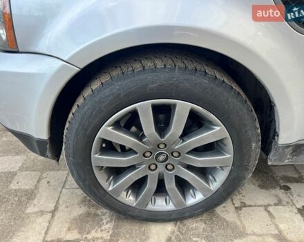 Серый Ленд Ровер Рендж Ровер Спорт, объемом двигателя 2.72 л и пробегом 220 тыс. км за 8800 $, фото 39 на Automoto.ua