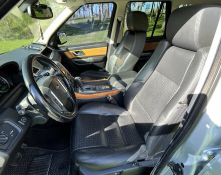 Серый Ленд Ровер Рендж Ровер Спорт, объемом двигателя 4.2 л и пробегом 211 тыс. км за 12900 $, фото 40 на Automoto.ua