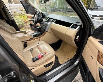 Сірий Ленд Ровер Range Rover Sport, об'ємом двигуна 3.6 л та пробігом 333 тис. км за 12800 $, фото 12 на Automoto.ua