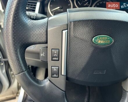 Серый Ленд Ровер Рендж Ровер Спорт, объемом двигателя 2.72 л и пробегом 220 тыс. км за 8800 $, фото 12 на Automoto.ua