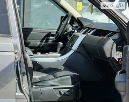 Сірий Ленд Ровер Range Rover Sport, об'ємом двигуна 2.7 л та пробігом 220 тис. км за 11700 $, фото 26 на Automoto.ua