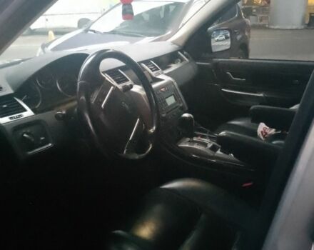 Серый Ленд Ровер Рендж Ровер Спорт, объемом двигателя 3.6 л и пробегом 300 тыс. км за 13200 $, фото 5 на Automoto.ua