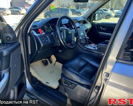 Сірий Ленд Ровер Range Rover Sport, об'ємом двигуна 4.2 л та пробігом 230 тис. км за 11200 $, фото 5 на Automoto.ua