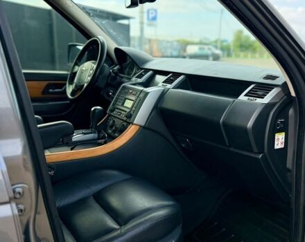 Сірий Ленд Ровер Range Rover Sport, об'ємом двигуна 2.72 л та пробігом 275 тис. км за 8500 $, фото 23 на Automoto.ua
