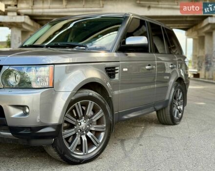 Сірий Ленд Ровер Range Rover Sport, об'ємом двигуна 5 л та пробігом 211 тис. км за 12800 $, фото 16 на Automoto.ua