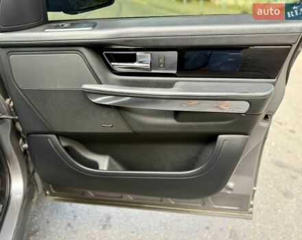Сірий Ленд Ровер Range Rover Sport, об'ємом двигуна 5 л та пробігом 211 тис. км за 12800 $, фото 25 на Automoto.ua