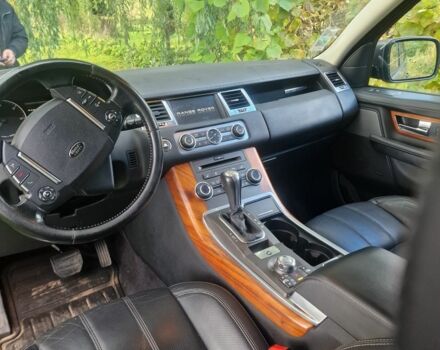 Ленд Ровер Рендж Ровер Спорт 2010 в Киеве на Automoto.ua Серый Ленд Ровер Рендж Ровер Спорт, объемом двигателя 3 л и пробегом 300 тыс. км за 4312 $, фото 5 на Automoto.ua