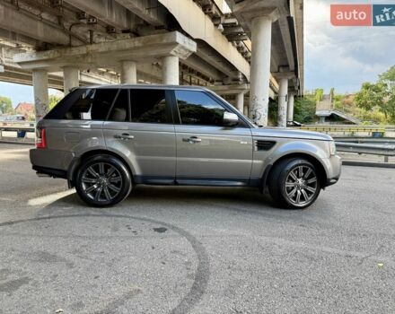 Сірий Ленд Ровер Range Rover Sport, об'ємом двигуна 5 л та пробігом 211 тис. км за 12800 $, фото 4 на Automoto.ua