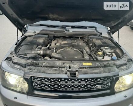 Сірий Ленд Ровер Range Rover Sport, об'ємом двигуна 2.99 л та пробігом 210 тис. км за 15000 $, фото 11 на Automoto.ua