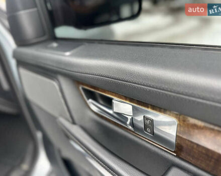 Сірий Ленд Ровер Range Rover Sport, об'ємом двигуна 3 л та пробігом 286 тис. км за 16999 $, фото 15 на Automoto.ua