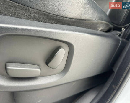 Сірий Ленд Ровер Range Rover Sport, об'ємом двигуна 3 л та пробігом 286 тис. км за 16999 $, фото 40 на Automoto.ua