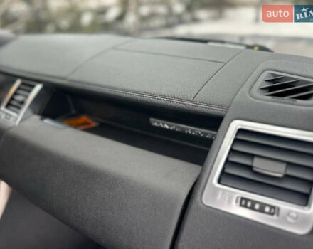 Сірий Ленд Ровер Range Rover Sport, об'ємом двигуна 3 л та пробігом 286 тис. км за 16999 $, фото 13 на Automoto.ua