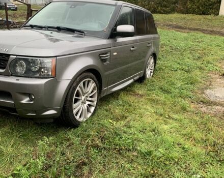 Серый Ленд Ровер Рендж Ровер Спорт, объемом двигателя 3 л и пробегом 300 тыс. км за 3470 $, фото 2 на Automoto.ua