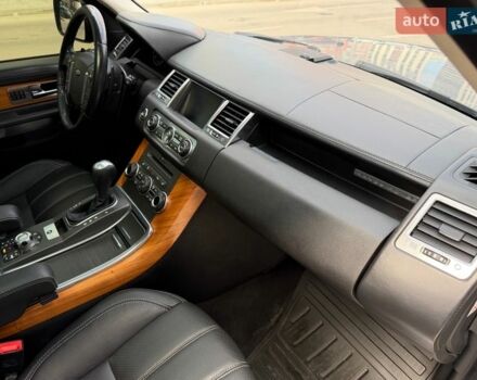 Серый Ленд Ровер Рендж Ровер Спорт, объемом двигателя 5 л и пробегом 231 тыс. км за 10850 $, фото 48 на Automoto.ua