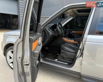 Серый Ленд Ровер Рендж Ровер Спорт, объемом двигателя 5 л и пробегом 231 тыс. км за 10850 $, фото 35 на Automoto.ua