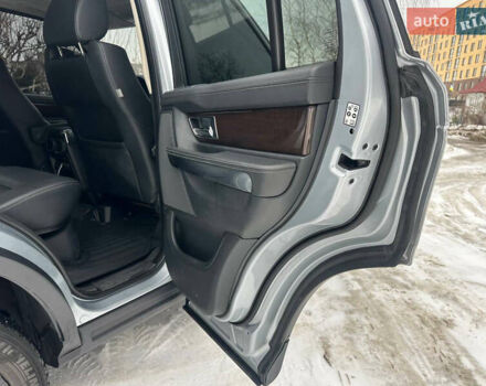 Сірий Ленд Ровер Range Rover Sport, об'ємом двигуна 3 л та пробігом 286 тис. км за 16999 $, фото 16 на Automoto.ua