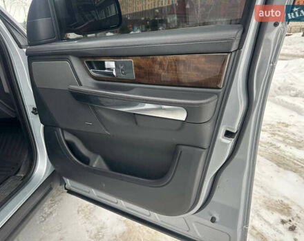 Сірий Ленд Ровер Range Rover Sport, об'ємом двигуна 3 л та пробігом 286 тис. км за 16999 $, фото 18 на Automoto.ua