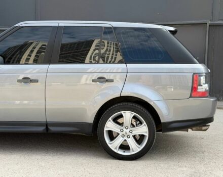 Серый Ленд Ровер Рендж Ровер Спорт, объемом двигателя 5 л и пробегом 231 тыс. км за 13000 $, фото 14 на Automoto.ua