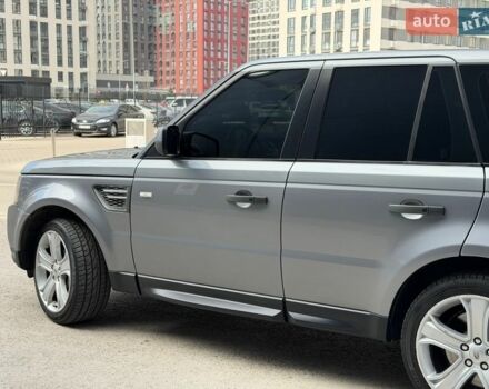 Серый Ленд Ровер Рендж Ровер Спорт, объемом двигателя 5 л и пробегом 231 тыс. км за 10850 $, фото 14 на Automoto.ua