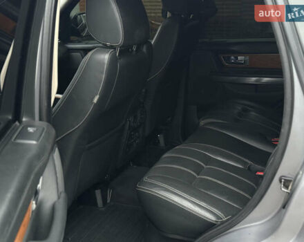 Серый Ленд Ровер Рендж Ровер Спорт, объемом двигателя 5 л и пробегом 227 тыс. км за 11500 $, фото 13 на Automoto.ua