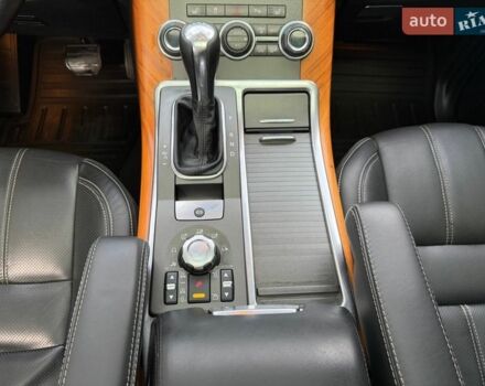 Серый Ленд Ровер Рендж Ровер Спорт, объемом двигателя 5 л и пробегом 231 тыс. км за 10850 $, фото 46 на Automoto.ua