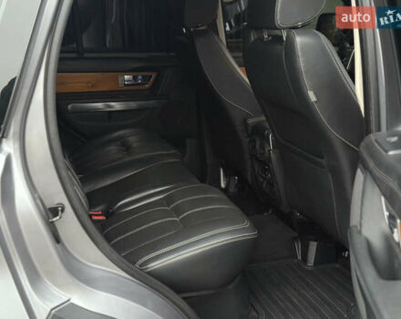 Серый Ленд Ровер Рендж Ровер Спорт, объемом двигателя 5 л и пробегом 227 тыс. км за 11500 $, фото 10 на Automoto.ua