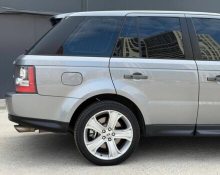 Серый Ленд Ровер Рендж Ровер Спорт, объемом двигателя 5 л и пробегом 231 тыс. км за 13000 $, фото 2 на Automoto.ua