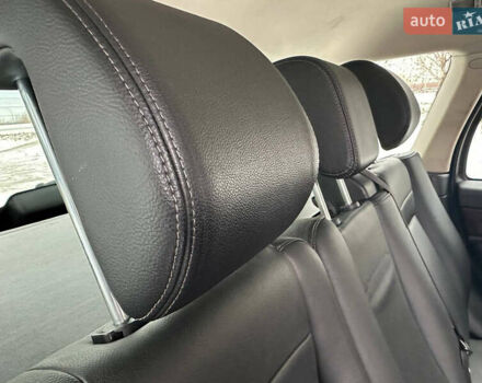 Сірий Ленд Ровер Range Rover Sport, об'ємом двигуна 3 л та пробігом 286 тис. км за 16999 $, фото 25 на Automoto.ua