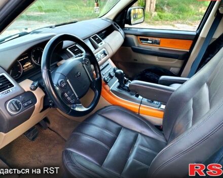 Серый Ленд Ровер Рендж Ровер Спорт, объемом двигателя 3 л и пробегом 180 тыс. км за 14000 $, фото 6 на Automoto.ua