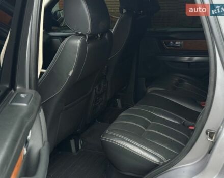 Сірий Ленд Ровер Range Rover Sport, об'ємом двигуна 0 л та пробігом 249 тис. км за 15500 $, фото 11 на Automoto.ua