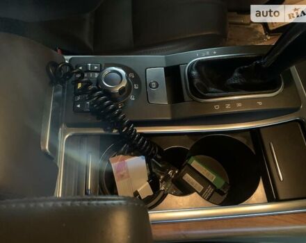 Сірий Ленд Ровер Range Rover Sport, об'ємом двигуна 3 л та пробігом 185 тис. км за 17000 $, фото 9 на Automoto.ua