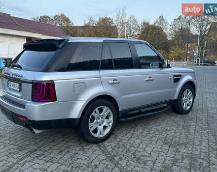 Серый Ленд Ровер Рендж Ровер Спорт, объемом двигателя 5 л и пробегом 230 тыс. км за 15000 $, фото 6 на Automoto.ua