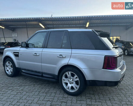 Серый Ленд Ровер Рендж Ровер Спорт, объемом двигателя 5 л и пробегом 230 тыс. км за 15000 $, фото 5 на Automoto.ua