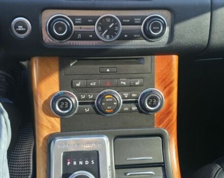 Сірий Ленд Ровер Range Rover Sport, об'ємом двигуна 3 л та пробігом 185 тис. км за 17000 $, фото 10 на Automoto.ua