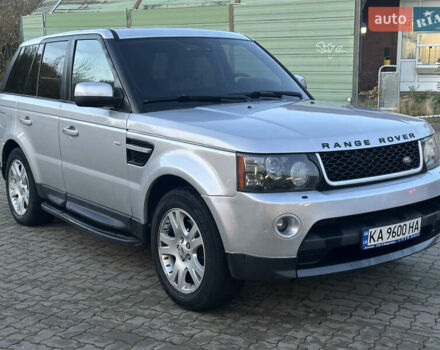 Серый Ленд Ровер Рендж Ровер Спорт, объемом двигателя 5 л и пробегом 230 тыс. км за 15000 $, фото 2 на Automoto.ua