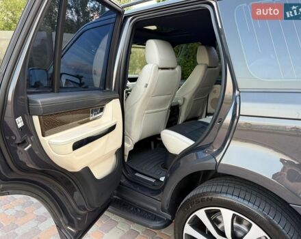 Сірий Ленд Ровер Range Rover Sport, об'ємом двигуна 3 л та пробігом 195 тис. км за 18900 $, фото 26 на Automoto.ua