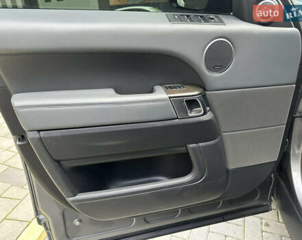 Серый Ленд Ровер Рендж Ровер Спорт, объемом двигателя 5 л и пробегом 208 тыс. км за 30000 $, фото 18 на Automoto.ua