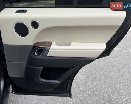 Серый Ленд Ровер Рендж Ровер Спорт, объемом двигателя 5 л и пробегом 112 тыс. км за 28000 $, фото 25 на Automoto.ua