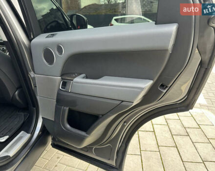 Серый Ленд Ровер Рендж Ровер Спорт, объемом двигателя 5 л и пробегом 208 тыс. км за 30000 $, фото 26 на Automoto.ua