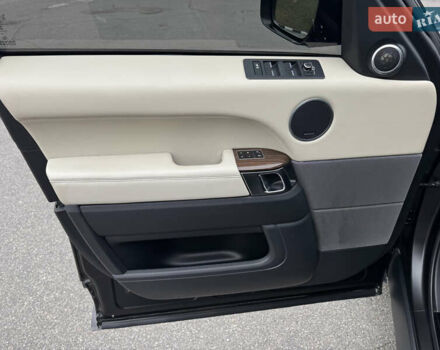 Серый Ленд Ровер Рендж Ровер Спорт, объемом двигателя 5 л и пробегом 112 тыс. км за 28000 $, фото 32 на Automoto.ua