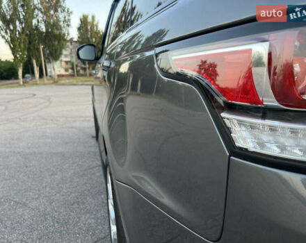 Серый Ленд Ровер Рендж Ровер Спорт, объемом двигателя 2.99 л и пробегом 258 тыс. км за 25700 $, фото 16 на Automoto.ua