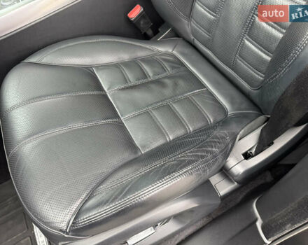 Сірий Ленд Ровер Range Rover Sport, об'ємом двигуна 5 л та пробігом 112 тис. км за 29000 $, фото 33 на Automoto.ua