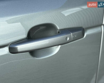 Серый Ленд Ровер Рендж Ровер Спорт, объемом двигателя 3 л и пробегом 164 тыс. км за 27000 $, фото 23 на Automoto.ua