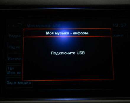 Сірий Ленд Ровер Range Rover Sport, об'ємом двигуна 5 л та пробігом 83 тис. км за 53500 $, фото 44 на Automoto.ua