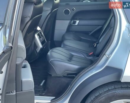 Сірий Ленд Ровер Range Rover Sport, об'ємом двигуна 3 л та пробігом 95 тис. км за 11999 $, фото 9 на Automoto.ua