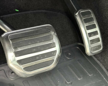 Серый Ленд Ровер Рендж Ровер Спорт, объемом двигателя 2.99 л и пробегом 180 тыс. км за 27000 $, фото 28 на Automoto.ua