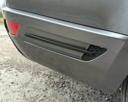 Серый Ленд Ровер Рендж Ровер Спорт, объемом двигателя 2.99 л и пробегом 180 тыс. км за 27000 $, фото 17 на Automoto.ua